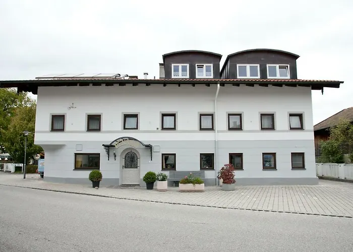 Egger-stueberl מלון