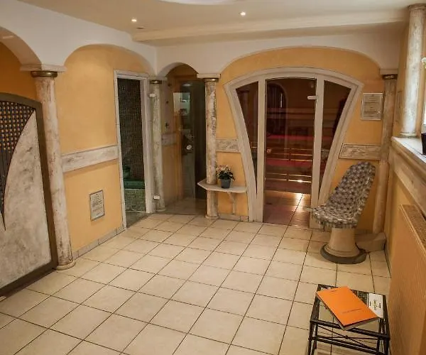 Egger-stueberl מלון 3*