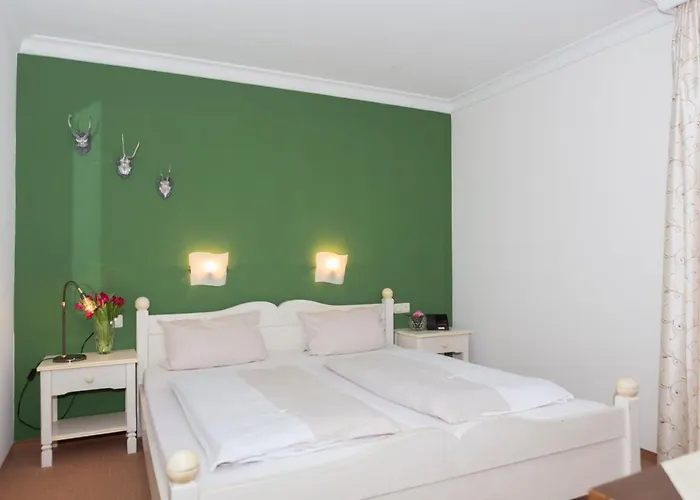 מלון Egger-stueberl 3*